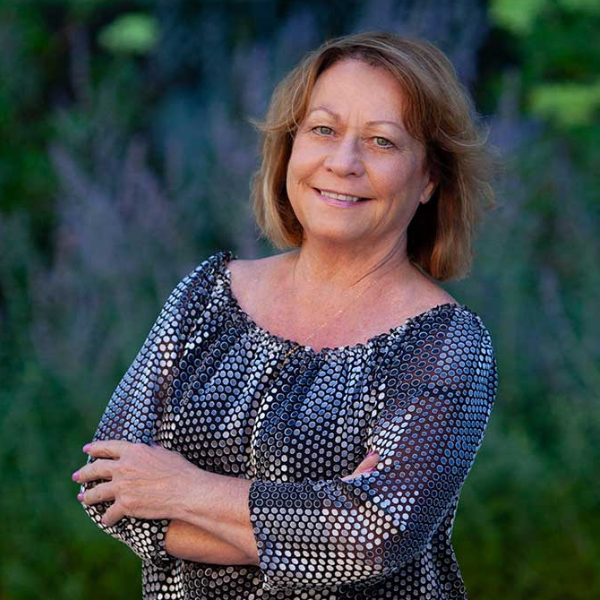BrendaHudson_WebsiteHeadshot